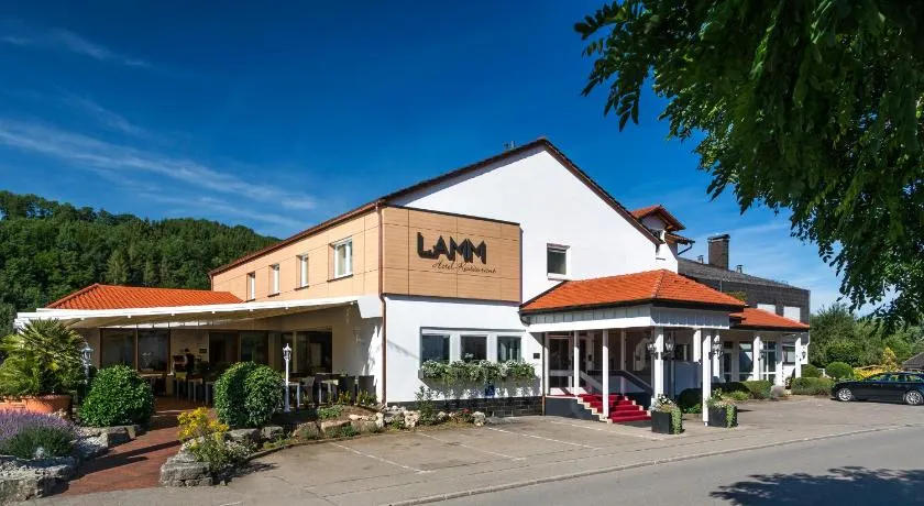 Hotel Lamm - Image 1