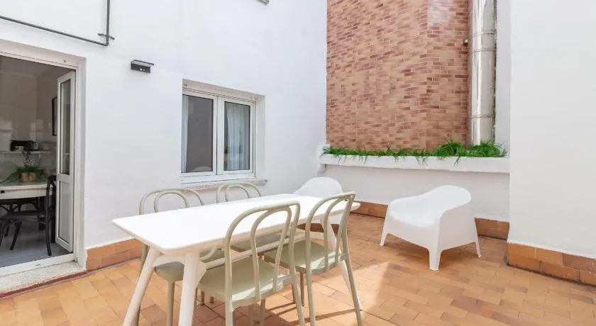 Apartamentos Asturias Holidays by Gestión House - Image 1