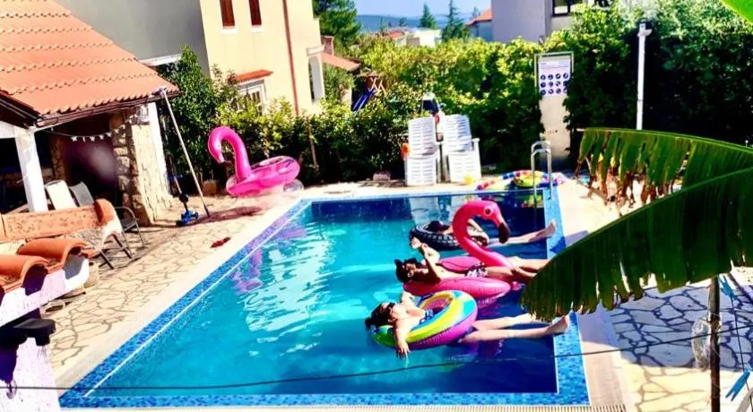 Villa KRK: casa exclusiva de 4 ****, piscina climatizada, 150 m del mar, vista al mar - Image 1