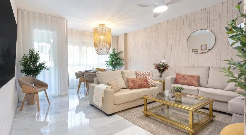 Genteel Home Fuente Nueva - Image 1