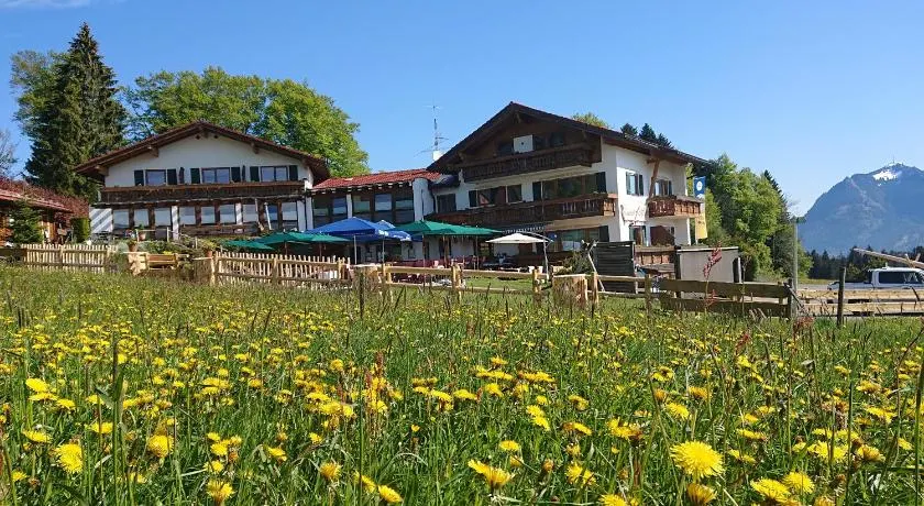 Landhotel Alphorn - Image 1