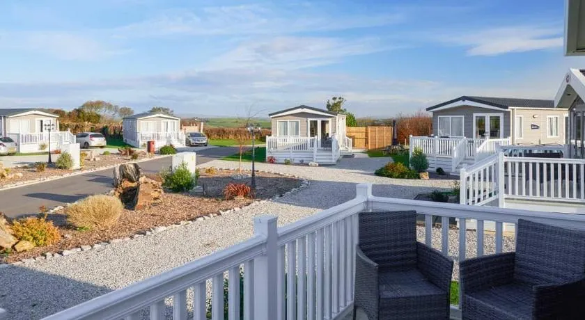 Looe Coastal Retreat - Image 1