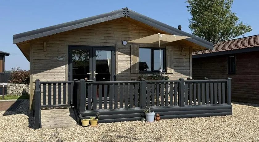 Oakwood 1 - Image 1