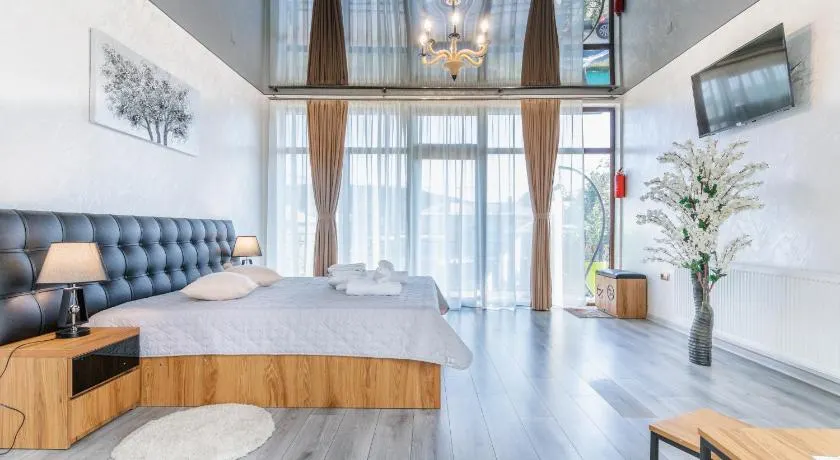 Hotel Home+ - Image 1