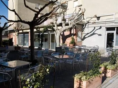 Hostal Vertisol - Image 1