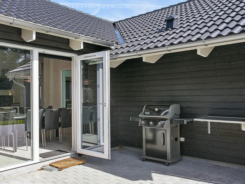 Luxury Pool Retreat Udsholt - By Traum Ferienwohnungen - Image 1