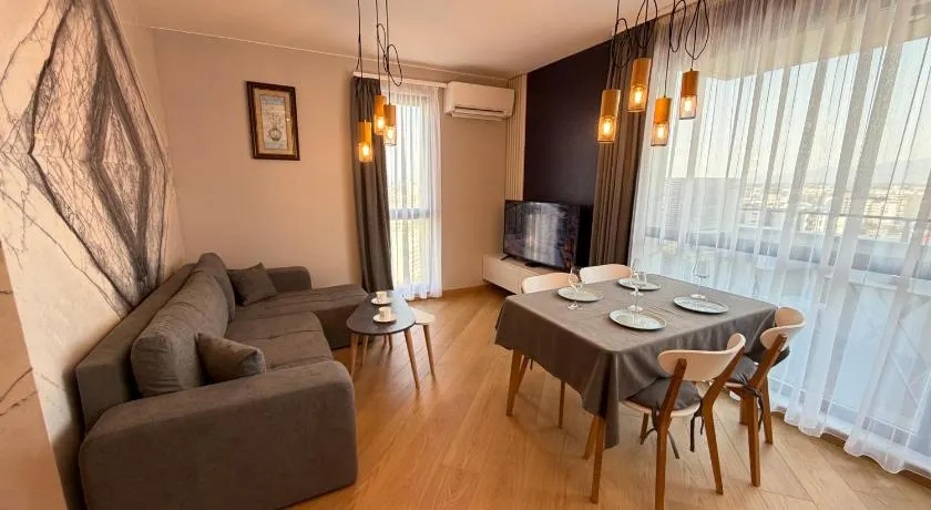 Osaka cozy 1BDR near IEC and Airport w Paid Parking - Image 1