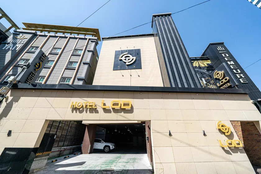 Daejeon Yuseong Hotel LOD 1 - Image 1