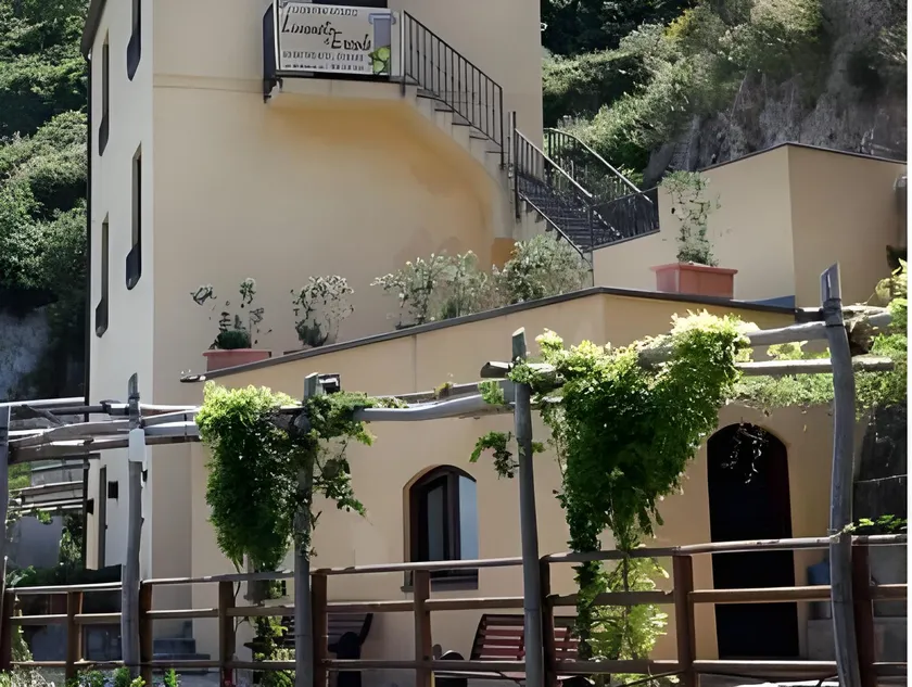 Limoneto Di Ercole - Image 1