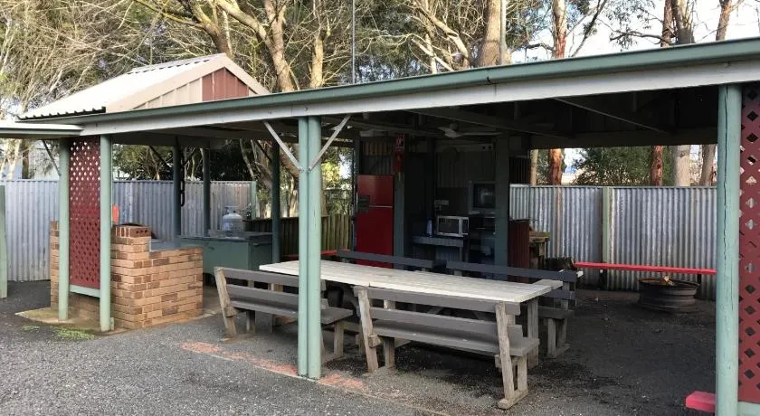 Pinewood Caravan Park - Image 1