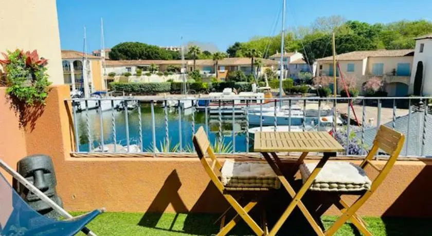 VUE Canal Superbe - Piscine - Parking Privé - Climatisation - Image 1