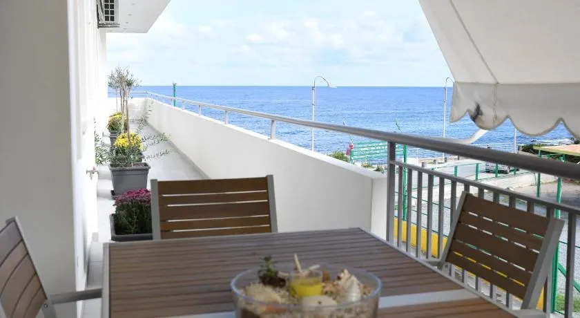 Ammos Suite - Image 1