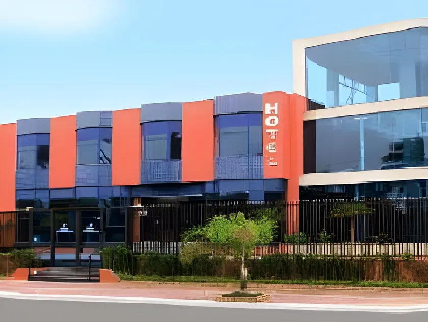 Hotel Santamaria - Image 1