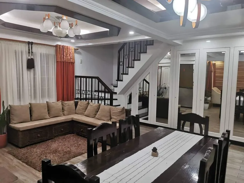 Feel at home 2 bedroom apartment - Image 1