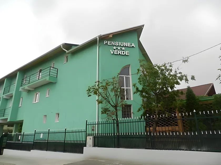 Pensiunea Verde - Image 1