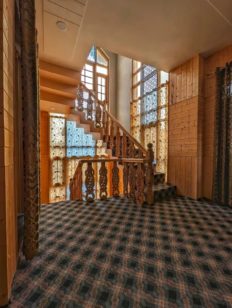 home stay in Srinagar Kashmir - Image 1