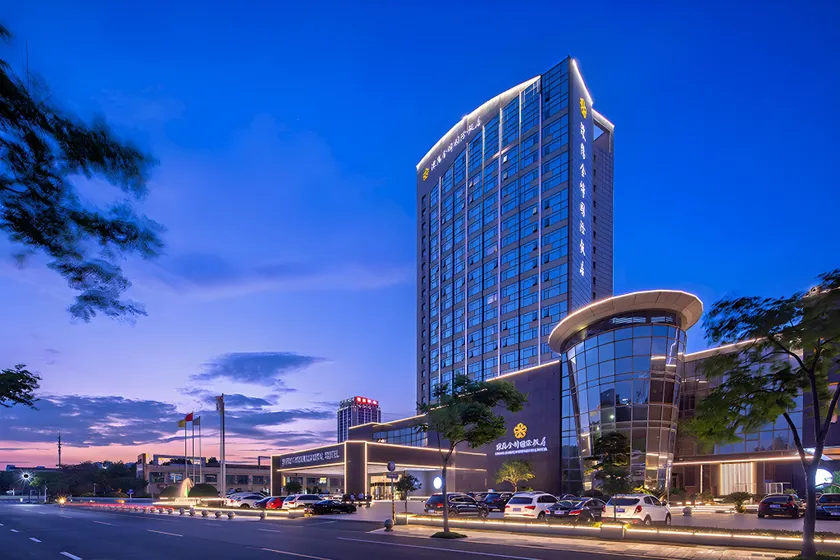 Liyang Jinfeng International Hotel - Image 1