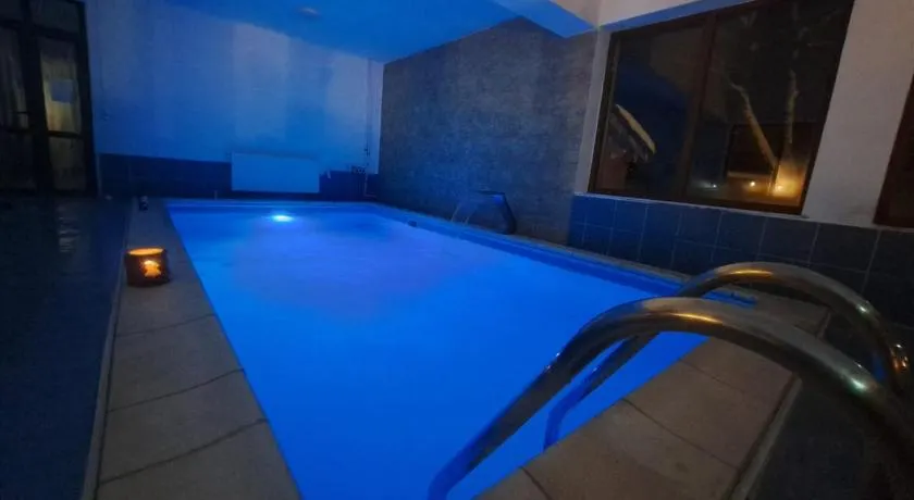 Pensiunea Montan din Bran,sat Simon SPA indoor - Image 1