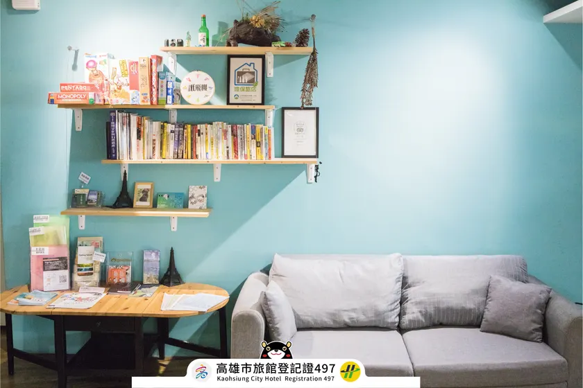 Paper Plane Hostel - Image 1