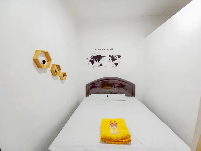 Homestay Bahari near Wisata Bahari Tlocor Sidoarjo Mitra RedDoorz - Image 1