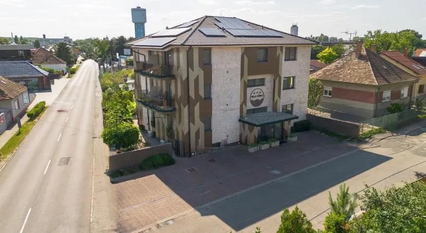 Villa Dunaj - Image 1