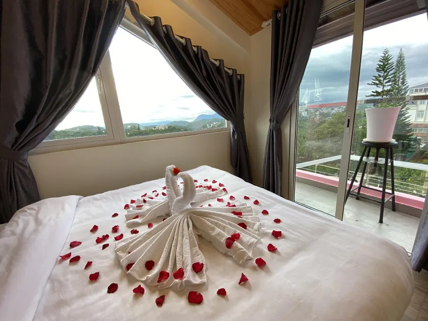 Sweet Dream Hotel & Villa - Image 1