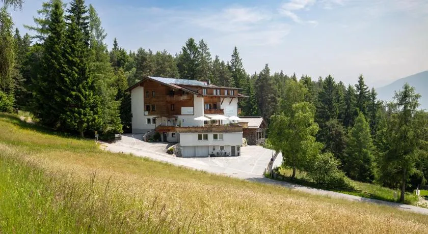 Hotel Pension Tyrol - Image 1