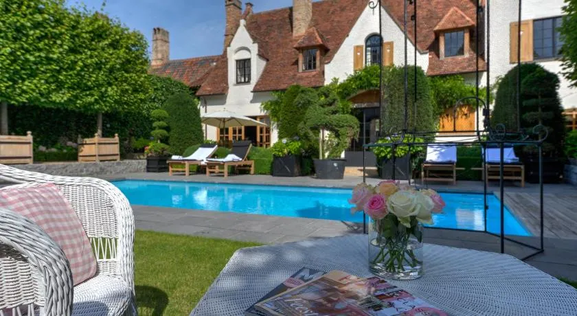 Exclusive Suites The Secret Garden - Image 1