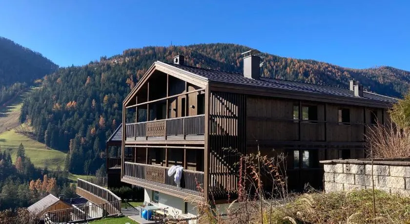 Florisa Mountain Penthouse - Image 1