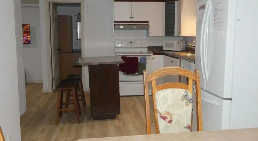 Chambre privée dans logement partagé - Image 1