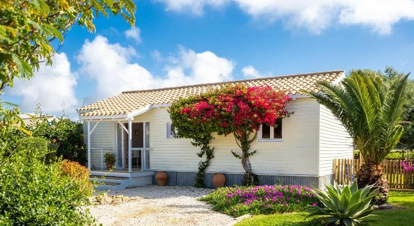 Casita Lulu -Walk to Beach Casita with Garden - Image 1