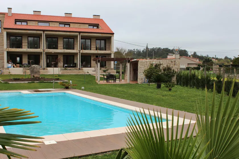Apartamentos As Lagoas - Image 1