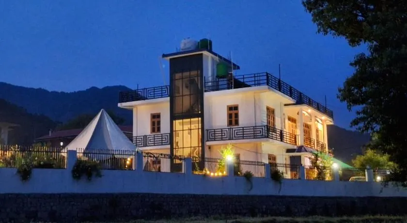La Maison - Family Run Boutique Homestay BnB - Image 1