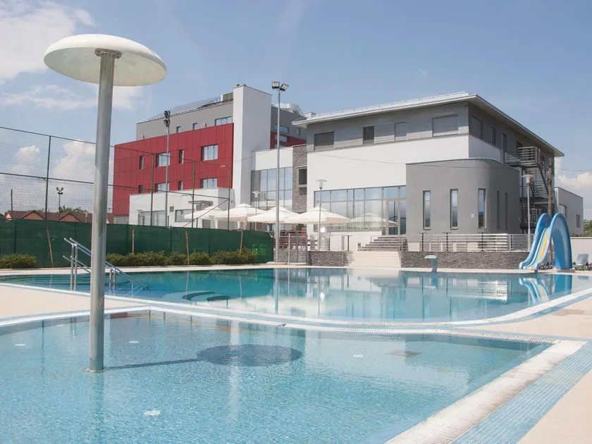 Hotel Sport - Image 1