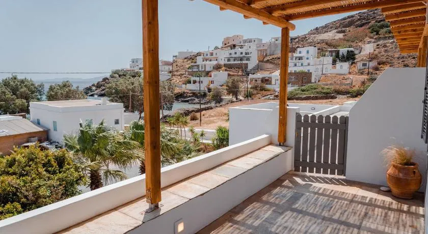Living Blue Tinos - Image 1