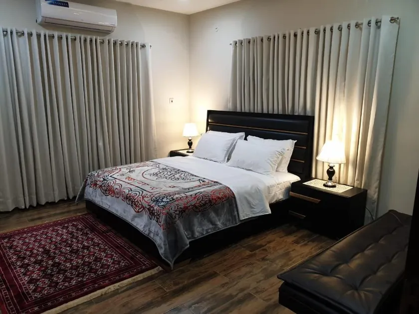 Islamabad Luxuy Guest House - Image 1