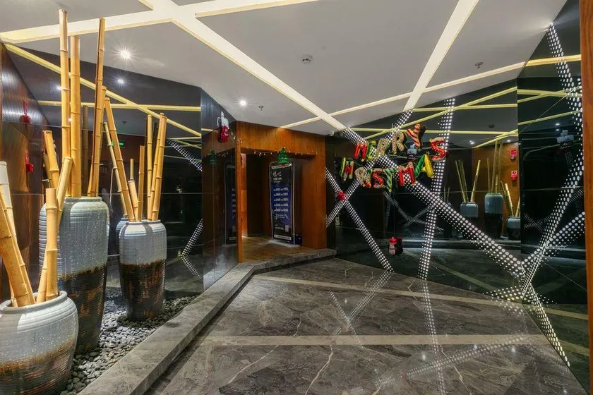 Dream House - Image 1