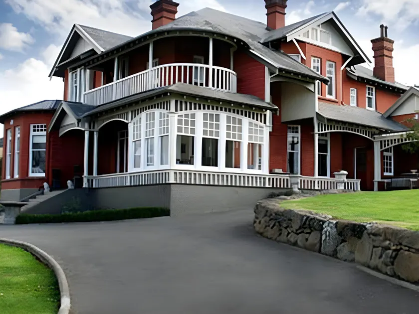St Leonards Lodge - Image 1