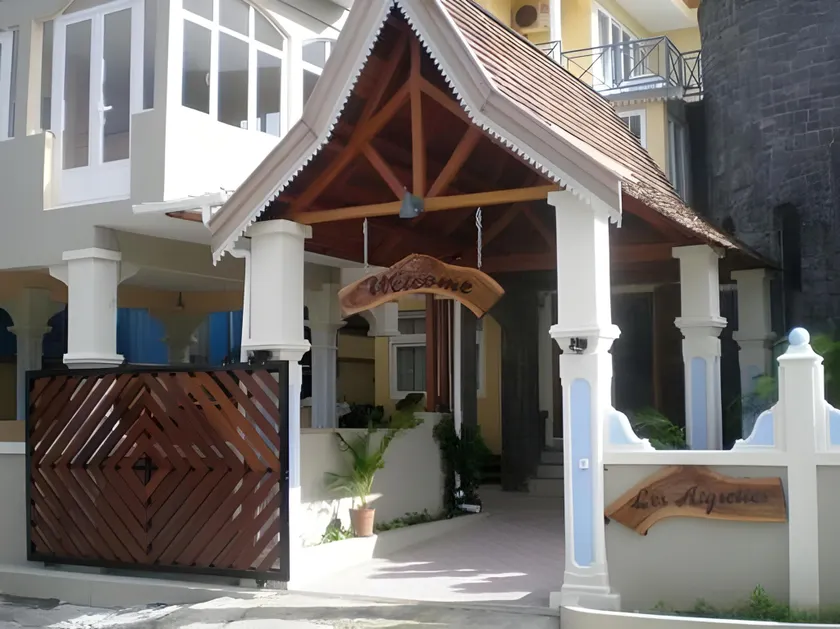 Villa Les Aigrettes - Image 1