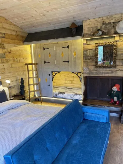 Willow Court Farm, The Copper Castle & Petting Farm, 8 min to Legoland & Windsor, 15 min to Lapland UK - Image 1