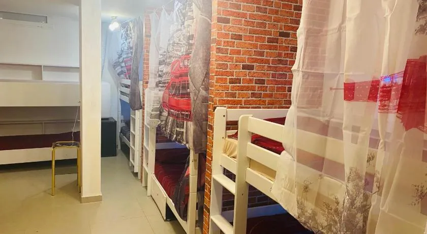 Hostel OT - Image 1