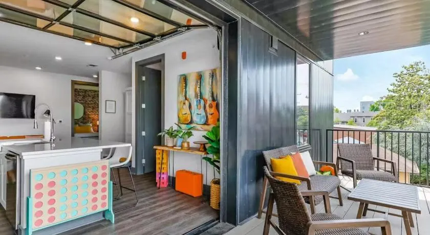 Nashville Oasis at The Muse Modern 2BR with Balcony & Rooftop Views - Image 1