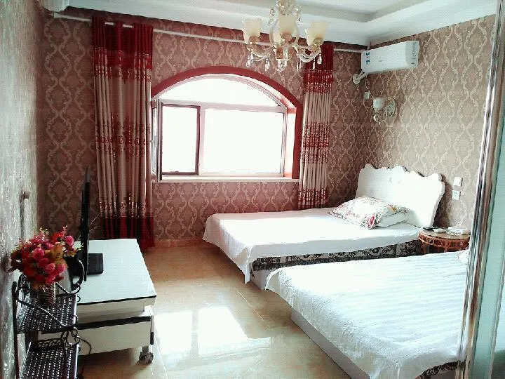 Baoquan Hotel - Image 1