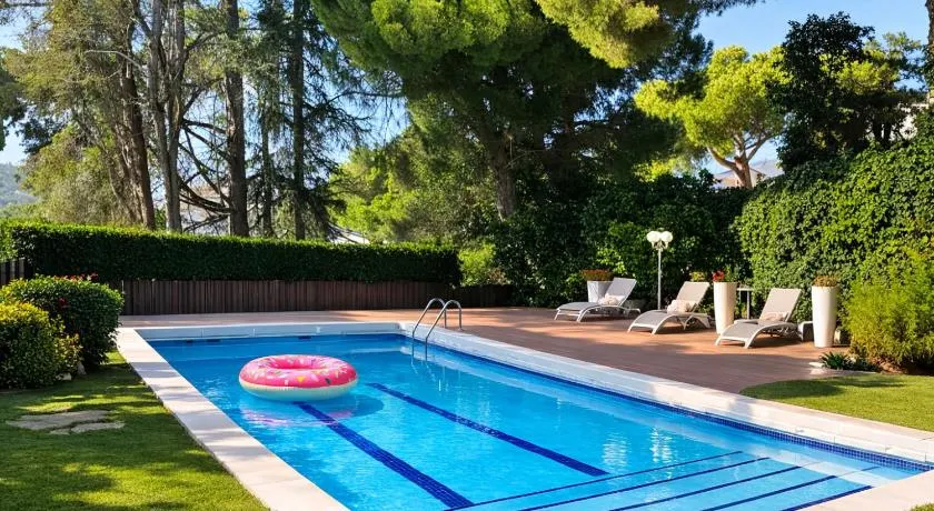 Cabril's Hills - Stunning Villa with Pool & Sea Views - Image 1