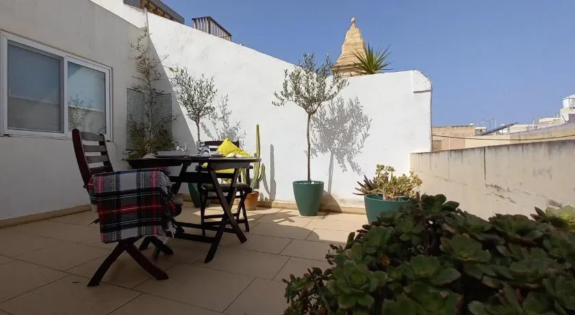 Ayla Studio House - Image 1