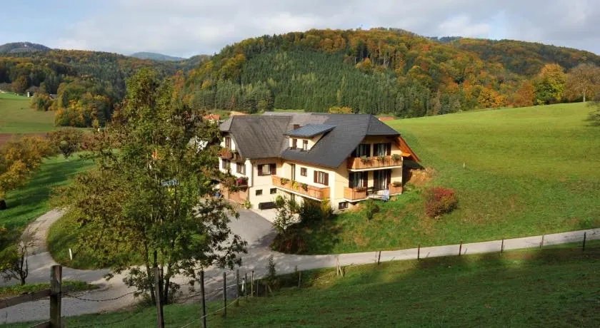 Gasthaus - Gästehaus Schusterbauer - Image 1
