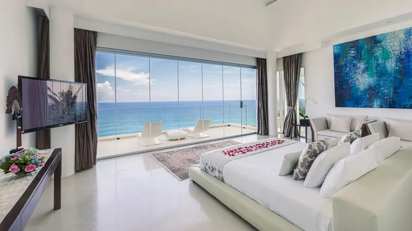 Grand Cliff Ungasan - Image 1