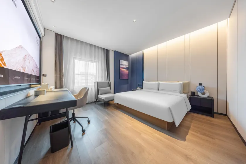 Atour Hotel Luoyang Jiudu Middle Road Mudan Bridge Subway Station - Image 1