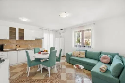 Apartmani Lorena - Image 1