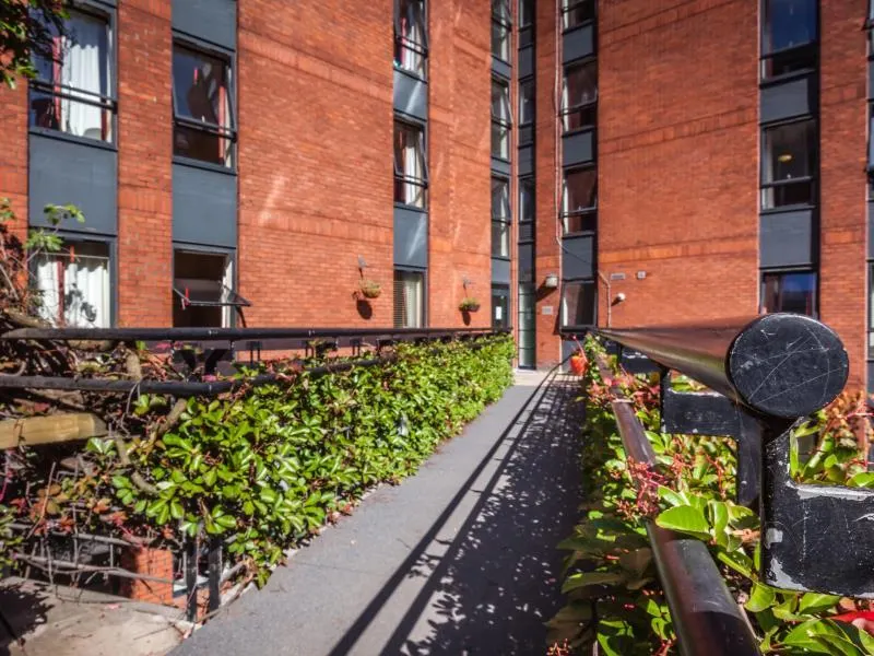 LSE Rosebery Hall - Image 1
